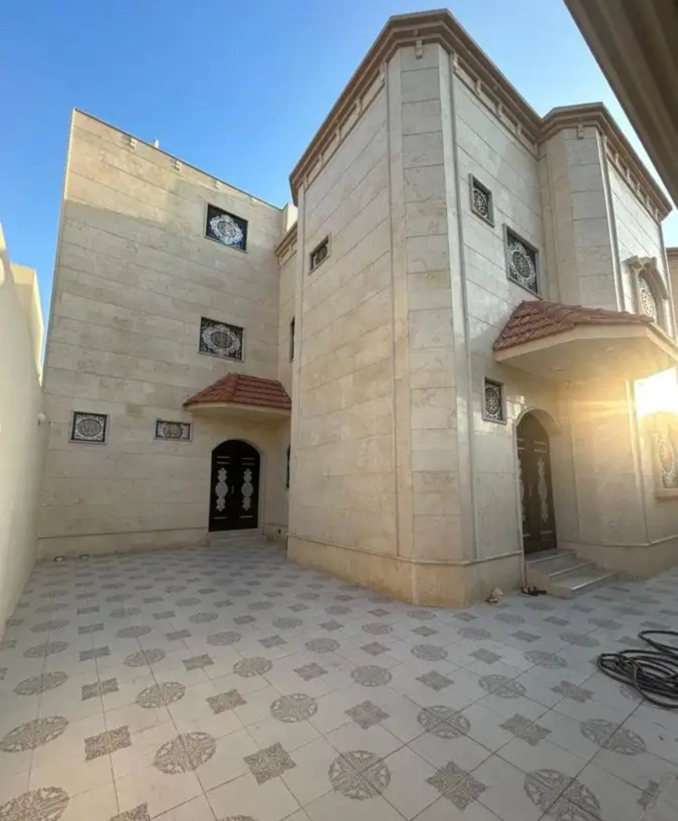 عقار منى 25