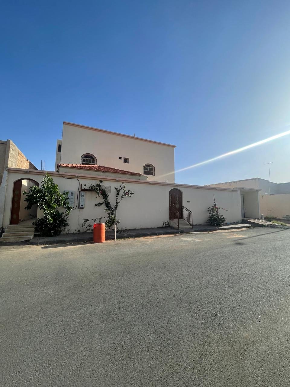 عقار فهد العنزي 65