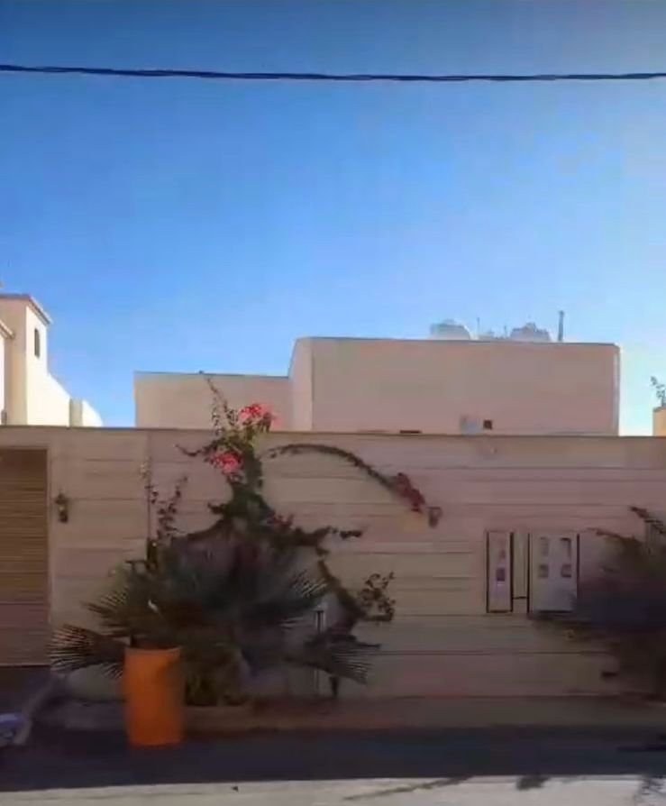 عقار 16